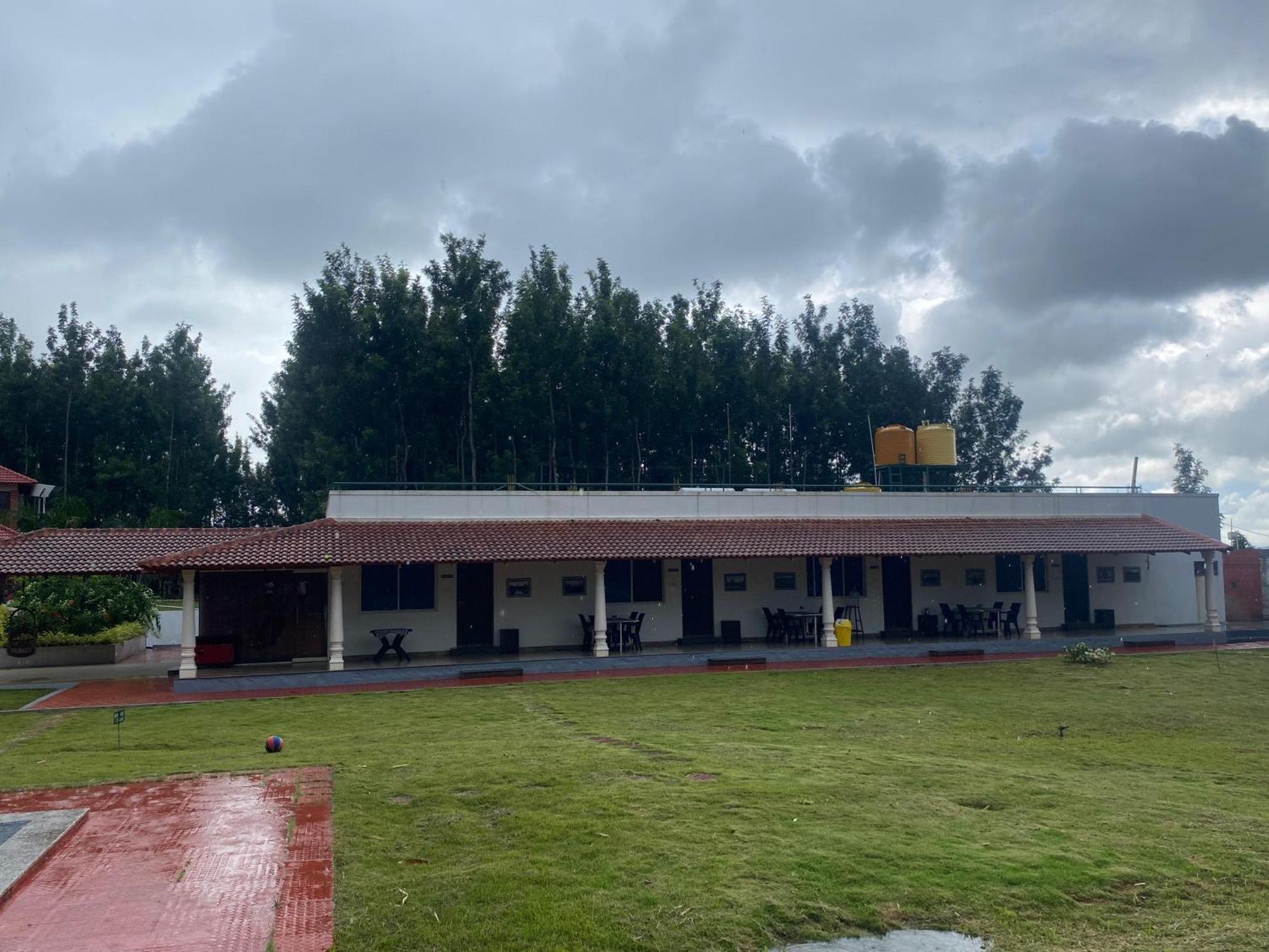 Bougain Villa Chikmagalūr Εξωτερικό φωτογραφία